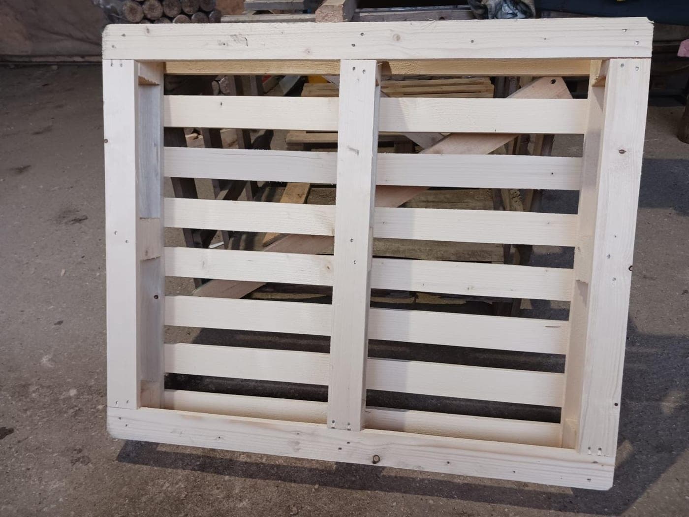 Anglo paleta se spodním rámem 100 × 120 cm, 1 000 kg